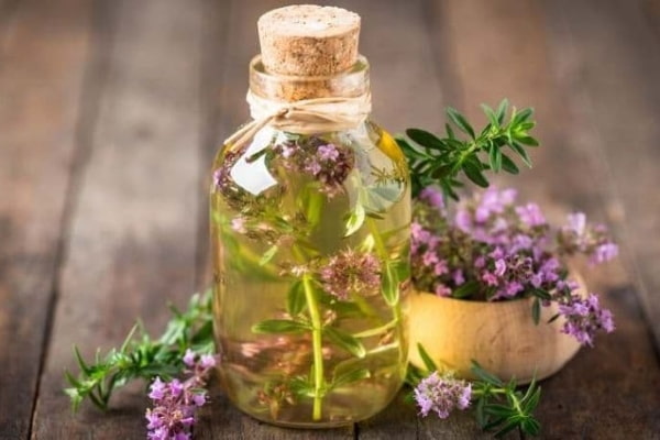 تصویر 5 از خرید و فروش عرق آویشن اصل با شرایط فوق العاده